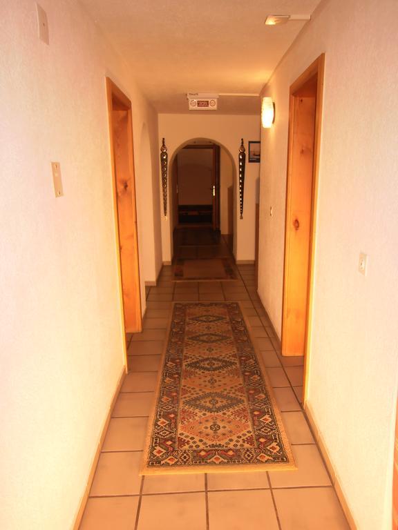Casa Job - Gasthaus - Sauna, Whirlpool - Trun מראה חיצוני תמונה