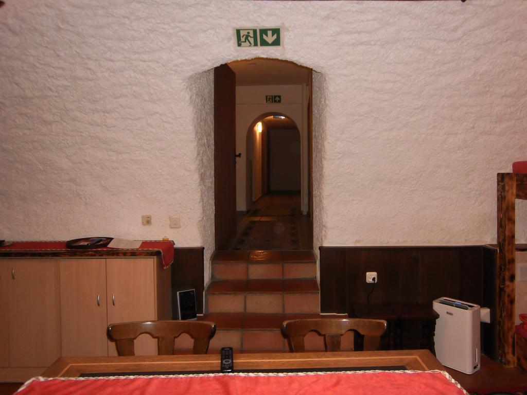 Casa Job - Gasthaus - Sauna, Whirlpool - Trun מראה חיצוני תמונה